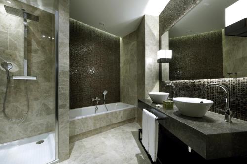 Habitación Doble Deluxe - 1 o 2 camas del hotel Áurea Washington Irving By Eurostars Company. Foto 3