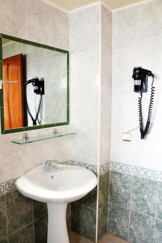 Apartamento de 1 dormitorio con vistas completas o parciales a la piscina del hotel Acuario Sol. Foto 2