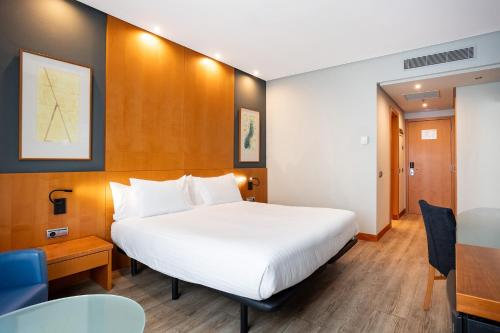 Habitación Doble Superior del hotel Eurostars Atlántida. Foto 1