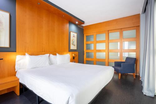 Suite Junior Deluxe del hotel Eurostars Atlántida. Foto 1