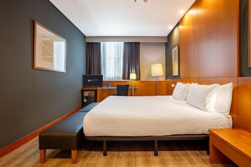 Habitación Doble Deluxe del hotel Eurostars Atlántida. Foto 1