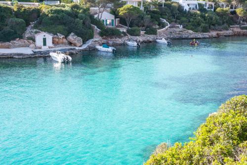 Apartamento de 1 dormitorio del hotel Pierre and Vacances Menorca Cala Blanes. Foto 3