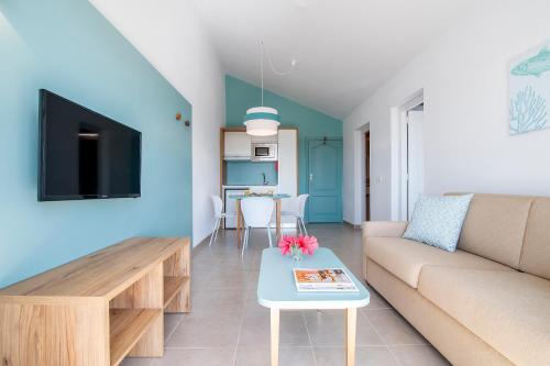 Apartamento de 1 dormitorio del hotel Pierre and Vacances Menorca Cala Blanes. Foto 22