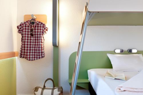 Habitación Doble del hotel Ibis budget Berlin Potsdamer Platz. Foto 10