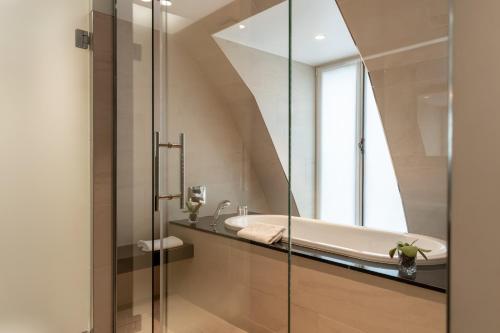 Suite Pont - Neuf del hotel Maison Albar - Le Pont-neuf. Foto 3