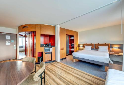 Habitación Triple del hotel B&B HOTEL Paris Nord 18ème