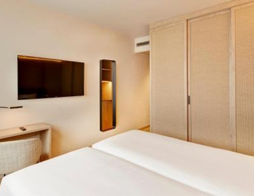 Habitación Doble Estándar del hotel Sercotel Pozuelo. Foto 1