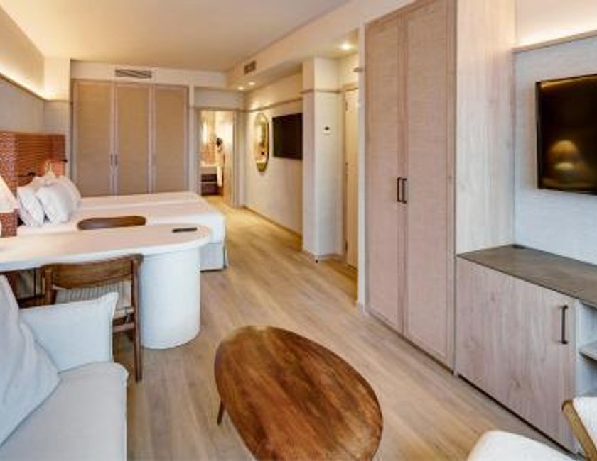 Suite Junior del hotel Sercotel Pozuelo. Foto 2