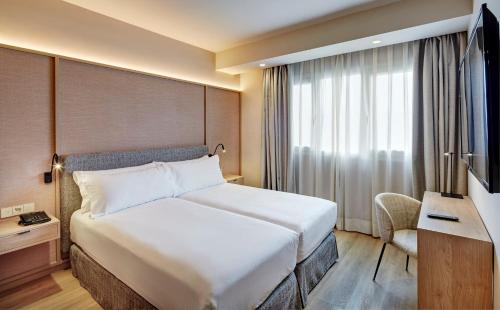 Habitación Doble Estándar del hotel Sercotel Pozuelo. Foto 2