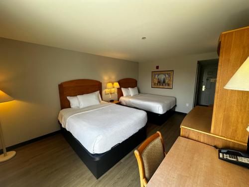 Habitación con 2 camas grandes - No fumadores del hotel La Quinta Inn & Suites by Wyndham Islip - MacArthur Airport. Foto 5