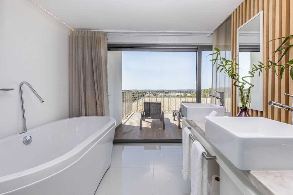 Suite del hotel Algarve Race and Resort. Foto 7