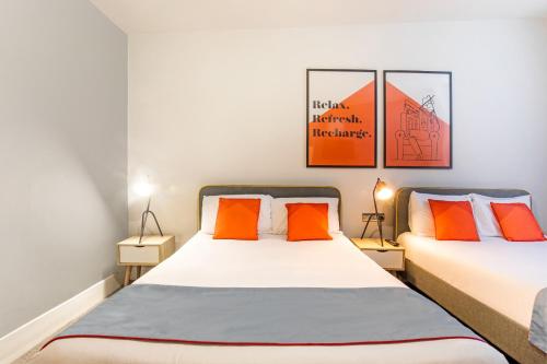 Habitación Cuádruple Estándar del hotel OYO Apollo Hotel Bayswater. Foto 4
