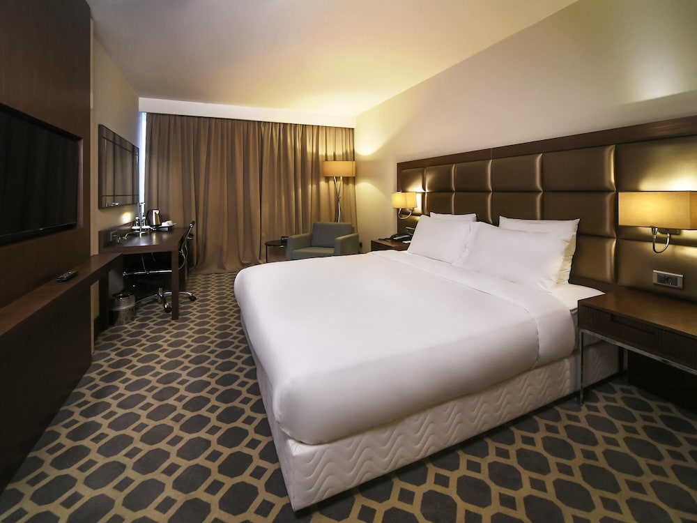 Habitación Superior con 1 cama doble del hotel Mercure Istanbul West and Convention Center. Foto 5
