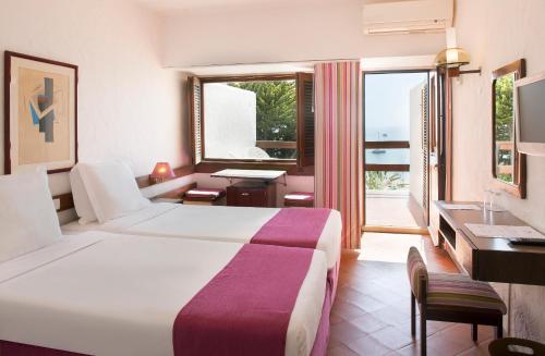 Habitación Individual Estándar con vistas al mar del hotel Do Mar. Foto 2