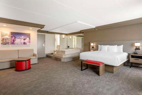 Suite Executive - 1 cama extragrande - No fumadores del hotel Comfort Inn Edgewater On Hudson River