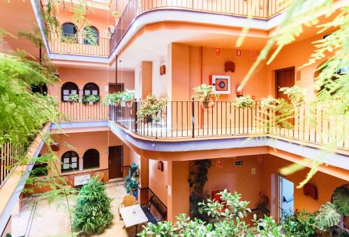 Habitación Familiar del hotel Patio De La Alameda. Foto 7