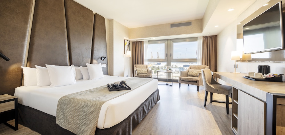 Habitación Triple del hotel Ilunion Malaga