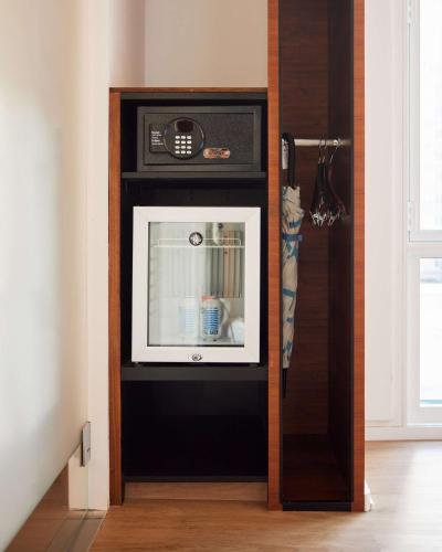 Habitación City adaptada - Cama grande del hotel Arlo Nomad. Foto 2