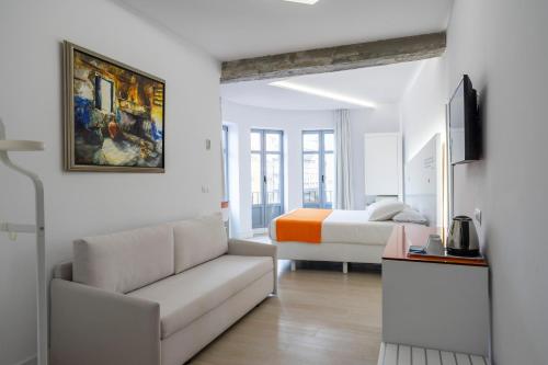 Suite con vistas a la ciudad del hotel Atarazanas Malaga Boutique