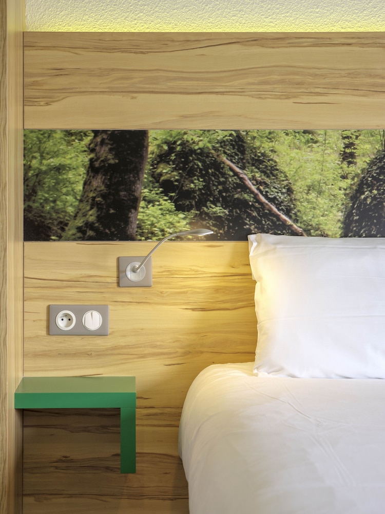 Habitación Estándar con 1 cama doble del hotel Ibis Styles Sarrebourg. Foto 4