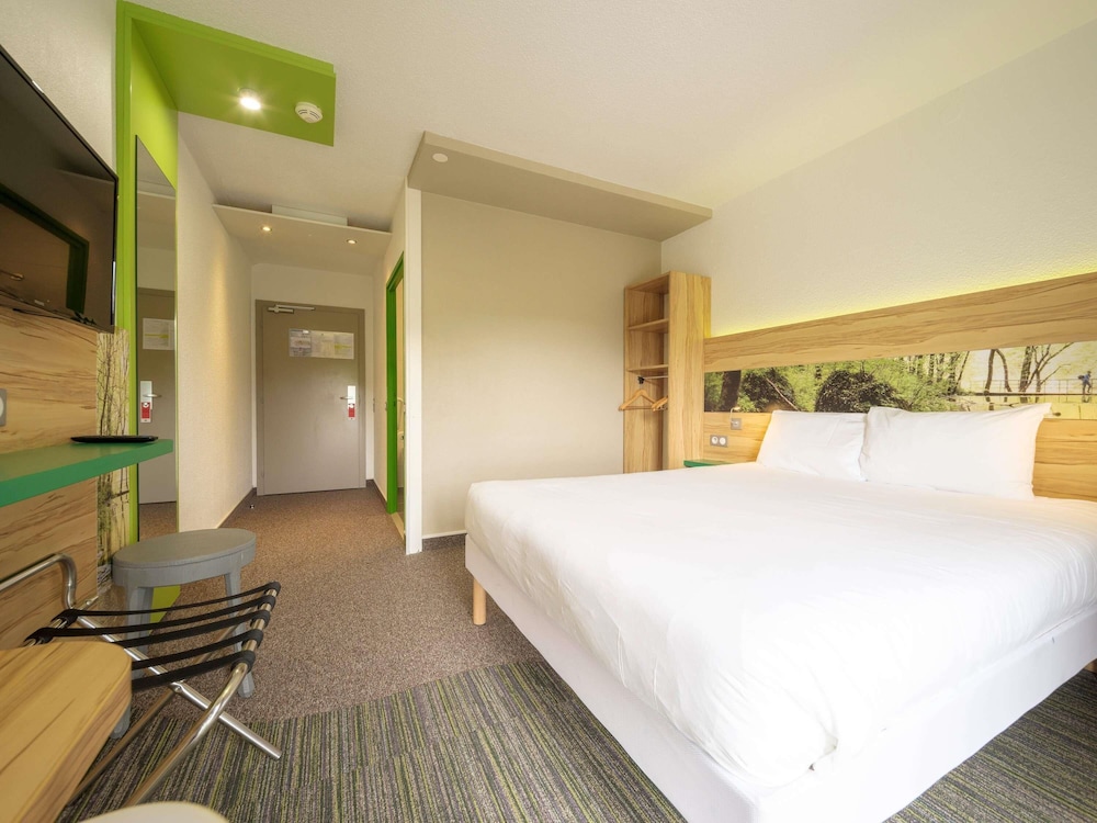 Habitación Estándar con 1 cama doble del hotel Ibis Styles Sarrebourg. Foto 17