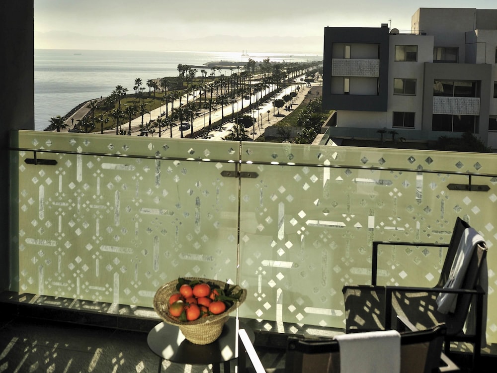 Habitación Classic con dos camas individuales del hotel Mercure Rif Nador. Foto 3