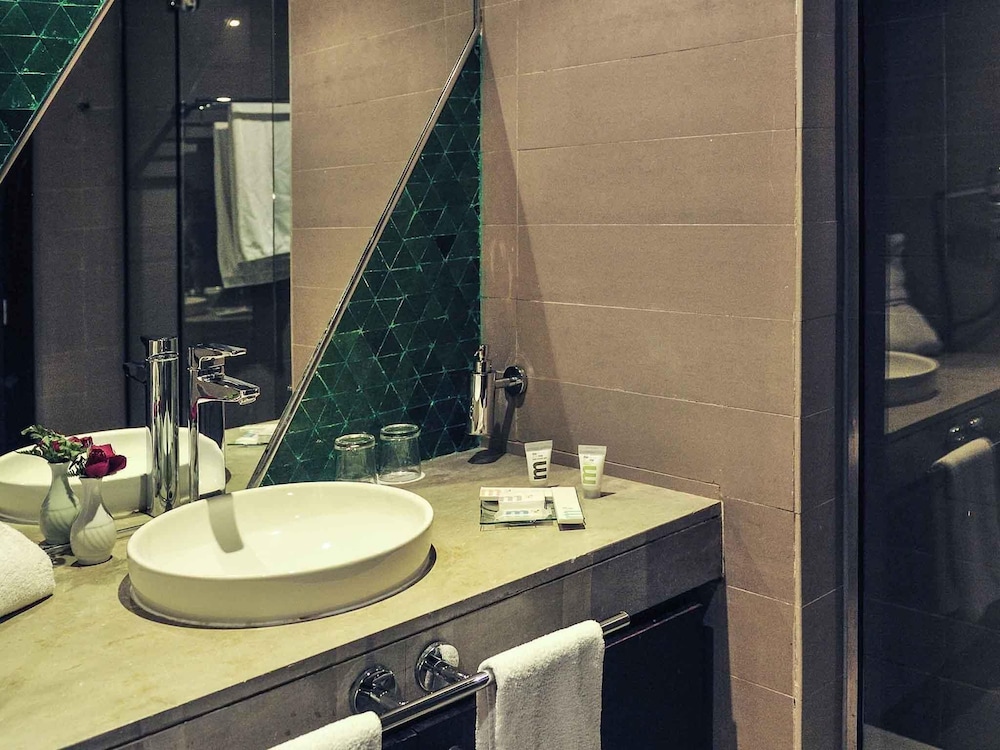 Habitación Classic con dos camas individuales del hotel Mercure Rif Nador. Foto 4