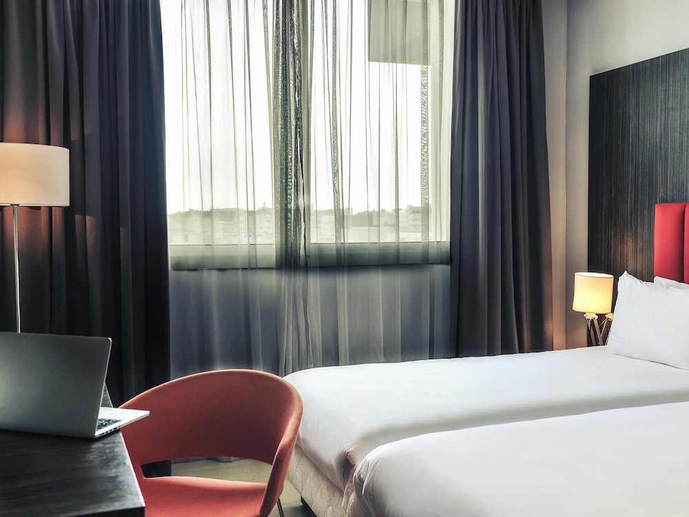 Apartamento de 2 habitaciones con salón y balcón o terraza del hotel Mercure Rif Nador
