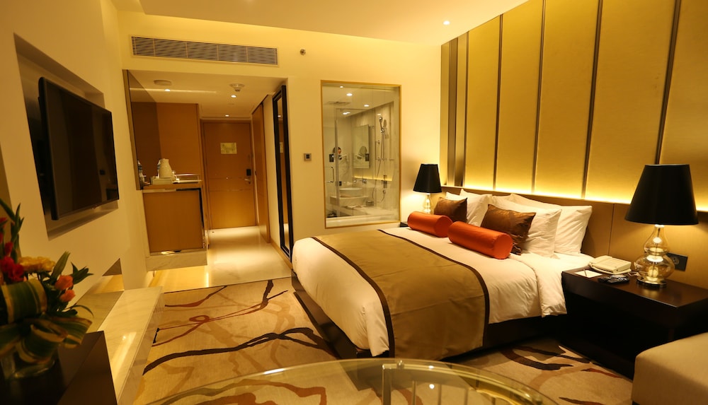 Habitación Premium del hotel Pride Plaza Aerocity New Delhi. Foto 3