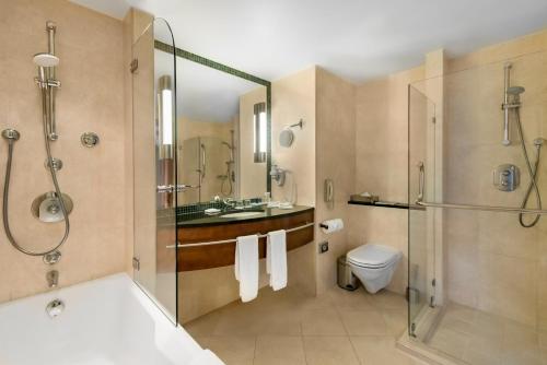 Suite Junior del hotel Radisson Blu , Wroclaw. Foto 5