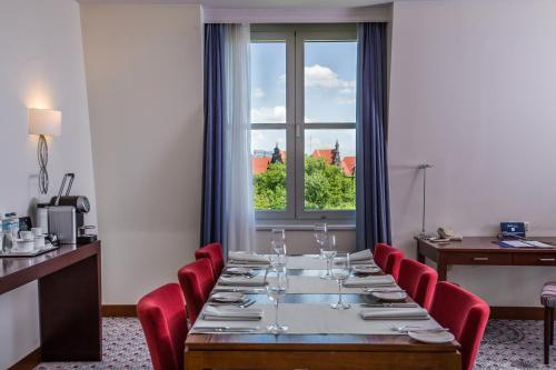 Suite Executive con vistas al parque del hotel Radisson Blu , Wroclaw. Foto 2