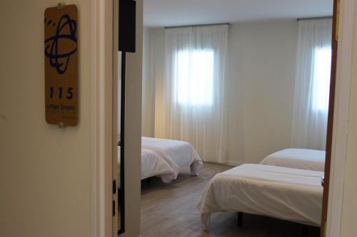 Habitación cuádruple del hotel Urban Dream Nevada