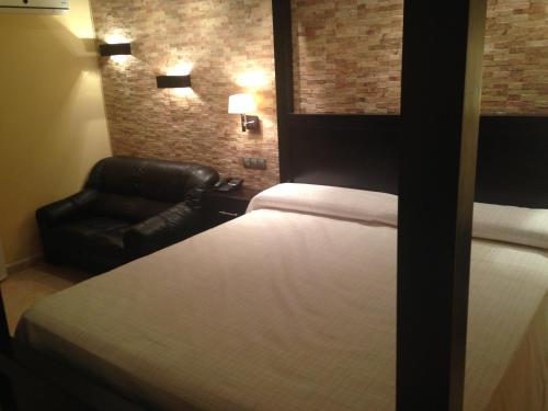 Suite Junior del hotel Don Juan. Foto 8