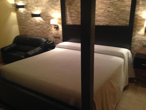 Suite Junior del hotel Don Juan. Foto 15