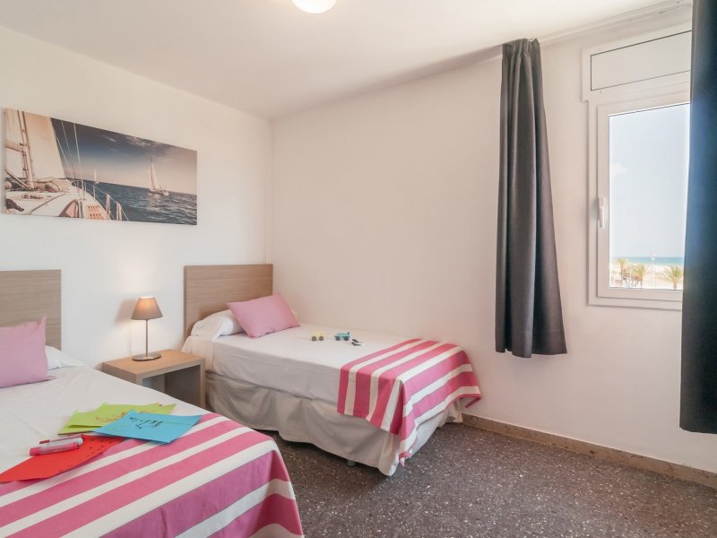 Apartamento 3 habitaciones del hotel Pierre and Vacances Comarruga. Foto 6