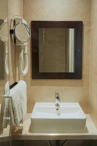 Habitación Doble Estándar del hotel Cosmos. Foto 6