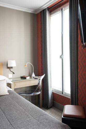 Habitación Doble Estándar del hotel Apollon Montparnasse. Foto 10