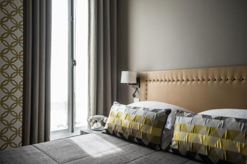 2 Habitaciones Dobles comunicadas del hotel Apollon Montparnasse