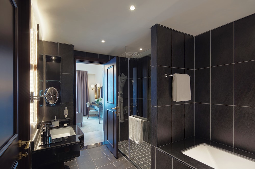 Suite Premium del hotel Dukes The Palm, A Royal Hideaway. Foto 1