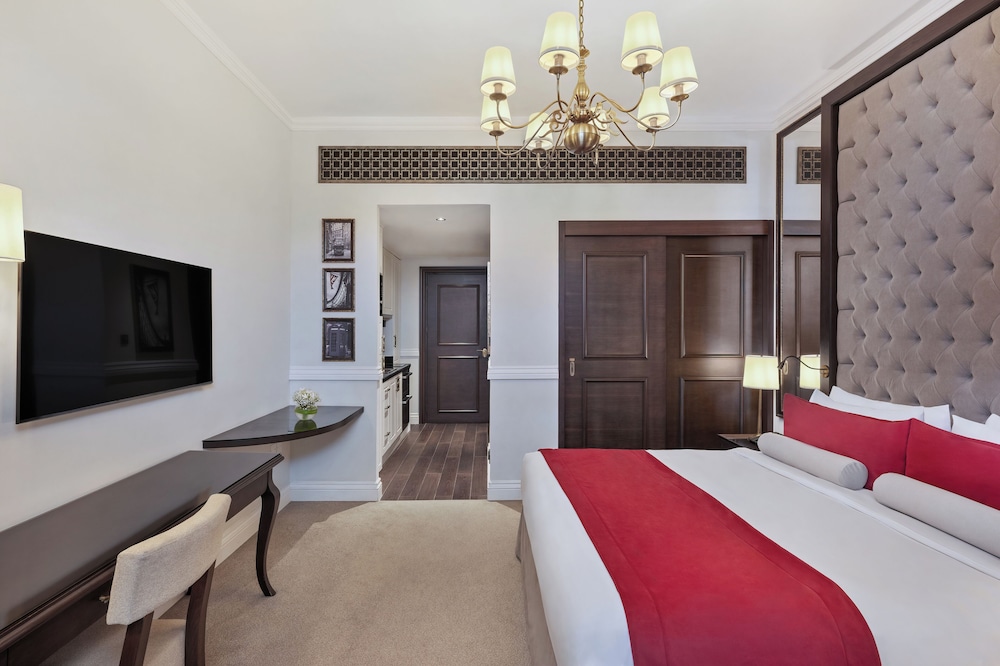 Grand Studio - Private Beach, Infinity Pool, Lazy River & Kids Club Access del hotel Dukes The Palm, A Royal Hideaway. Foto 1