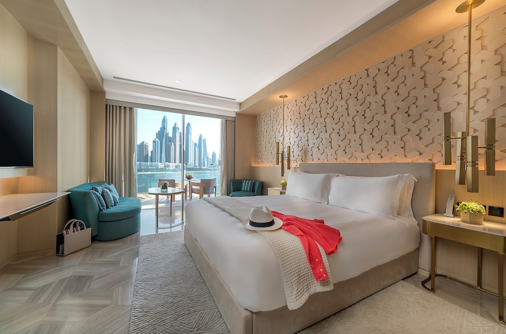Habitación de lujo con vistas al mar del hotel FIVE Palm Jumeirah Dubai. Foto 5