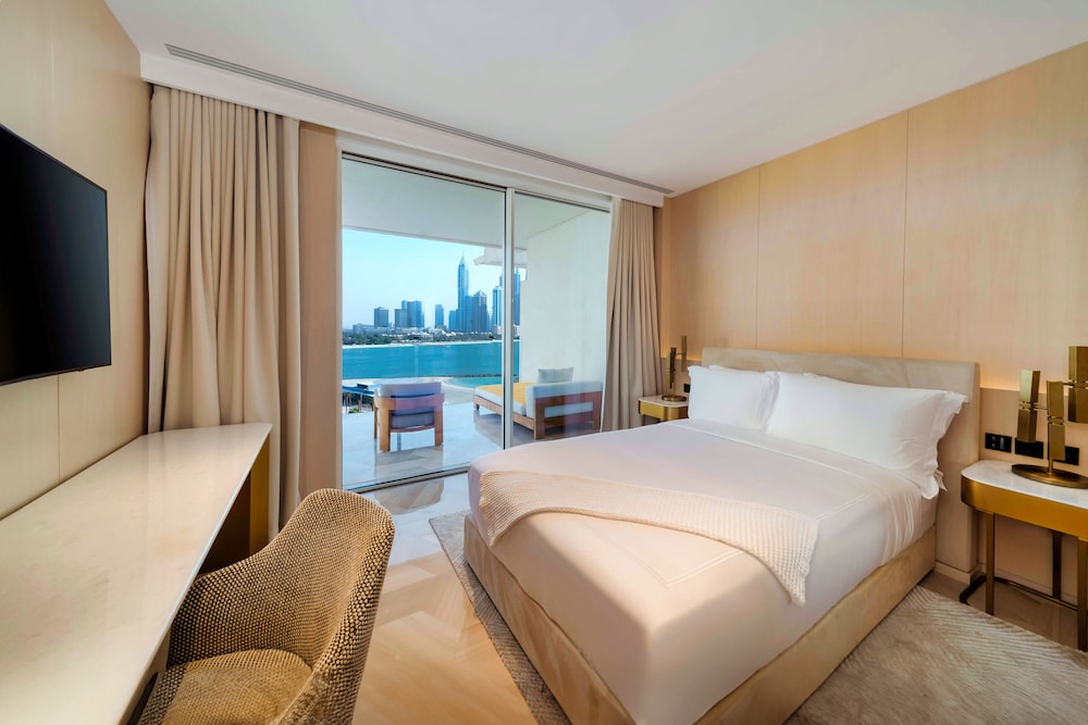 Suite XL con piscina y terraza, 3 dormitorios del hotel FIVE Palm Jumeirah Dubai