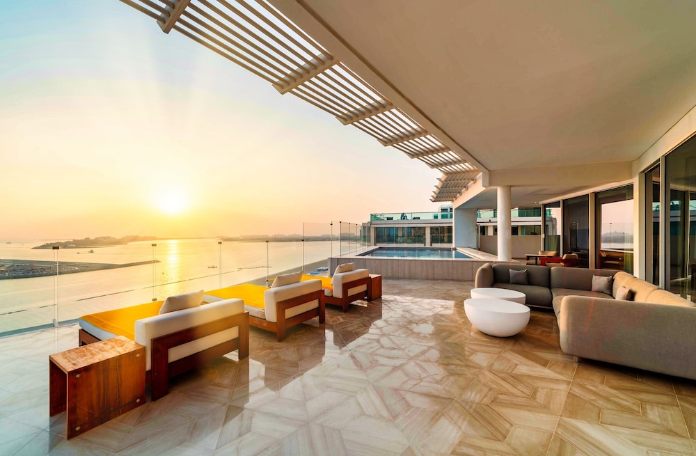 Suite XL con piscina y terraza, 3 dormitorios del hotel FIVE Palm Jumeirah Dubai. Foto 5