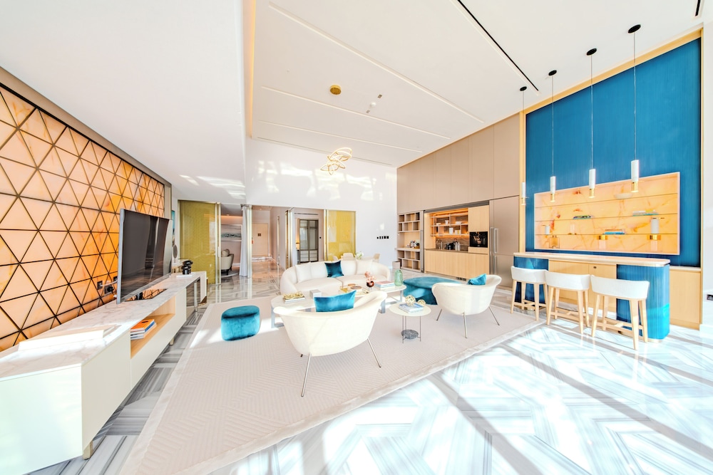 Suite, 2 habitaciones, vistas al mar (Skyline) del hotel FIVE Palm Jumeirah Dubai. Foto 3