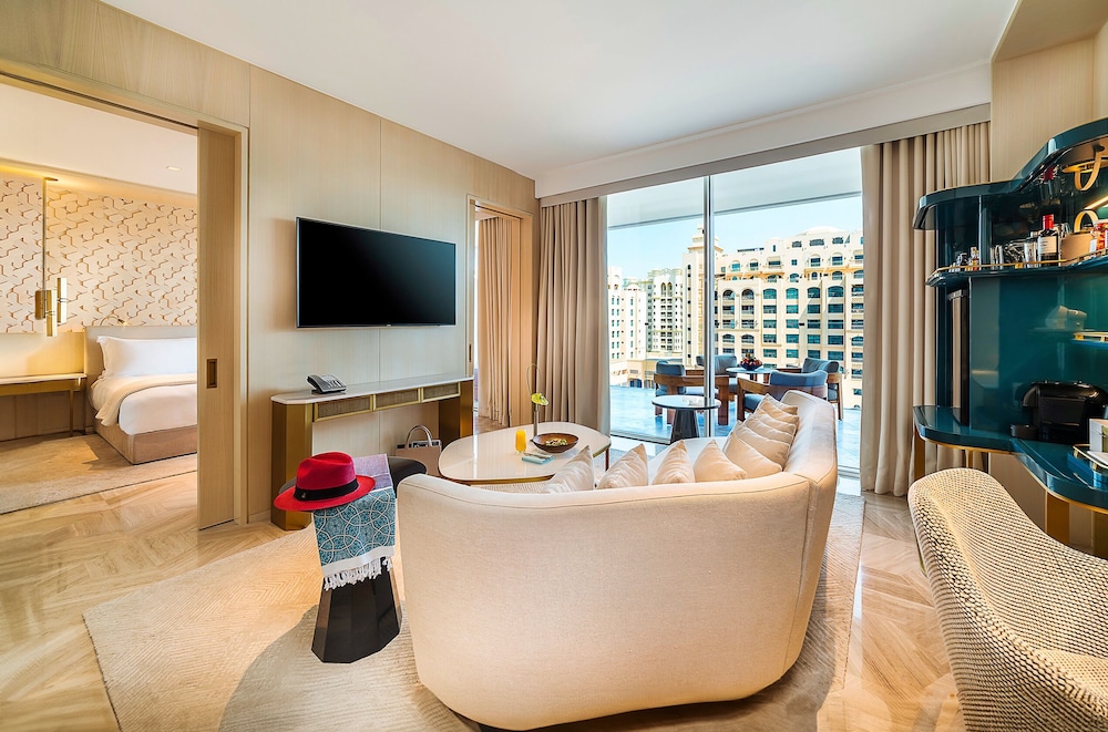 Suite junior del hotel FIVE Palm Jumeirah Dubai. Foto 2