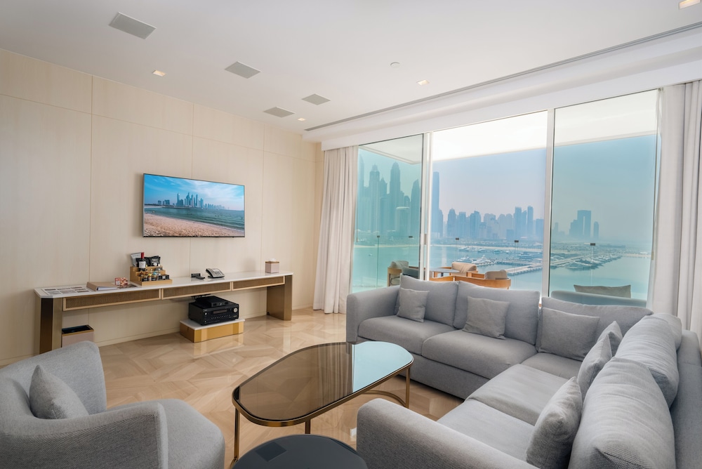 Apartamento, 2 habitaciones, vistas al mar (Hotel) del hotel FIVE Palm Jumeirah Dubai. Foto 4