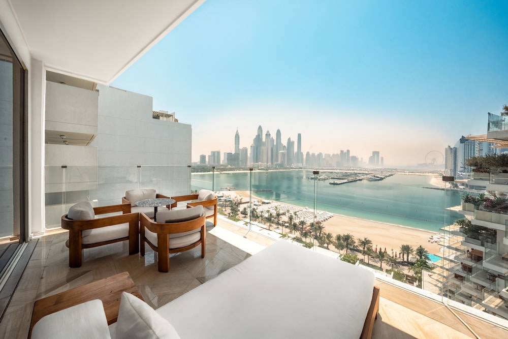 Apartamento, 2 habitaciones, vistas al mar (Hotel) del hotel FIVE Palm Jumeirah Dubai. Foto 5