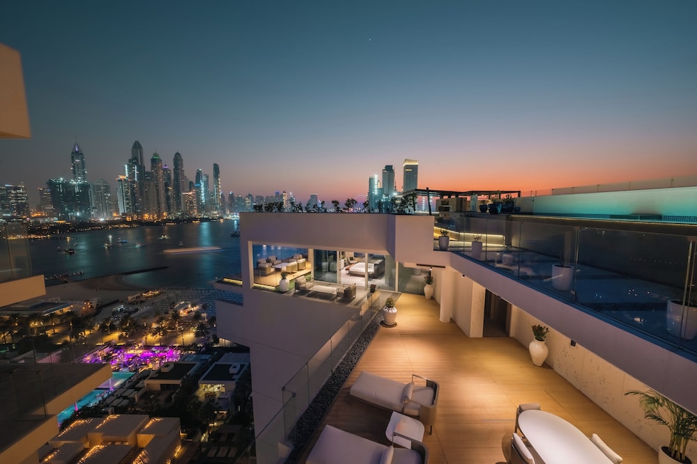 Ático, 5 habitaciones, piscina privada (Duplex) del hotel FIVE Palm Jumeirah Dubai. Foto 3