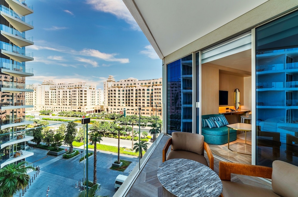 Habitación superior, vistas al mar del hotel FIVE Palm Jumeirah Dubai. Foto 3