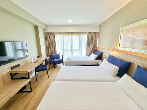 Habitación Doble con cama supletoria - 2 camas del hotel Eurohotel Barcelona Gran Via Fira. Foto 4